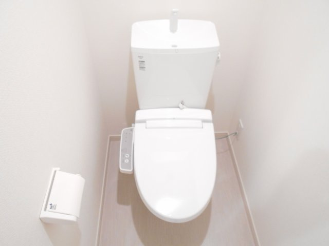 リブリ・ル・シェノンのトイレ