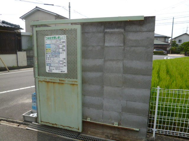 総社市井手のアパートのその他共用部分|敷地内ゴミＳＴ