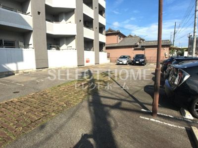 【駐車場】 | ハートヒルズ井田 | 駐車場完備です