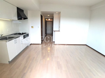 【居間・リビング】 | ハートヒルズ井田 | ゆったりとした居間です