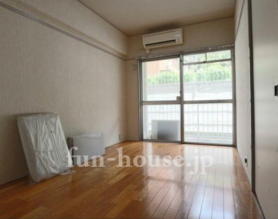 【居間・リビング】 | ハイツ千駄ヶ谷