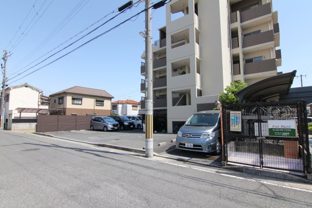 【駐車場】 | パティオベル