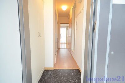 【玄関】 | レオパレスヴェルデ古曽部