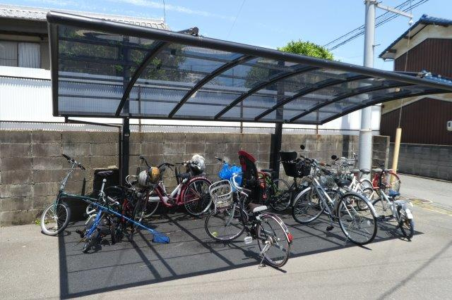 倉敷市新田の店舗事務所のその他共用部分|自転車置き場