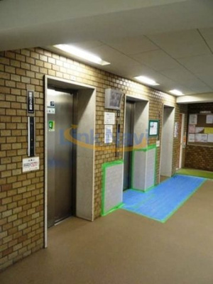 【エントランス】 | 中津リバーサイドコーポＤ棟 | 落ち着いたエントランスです