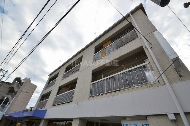 己斐ストアービルⅠの外観