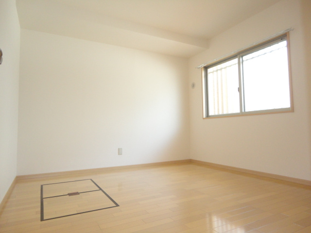 ルネス荒木五番館【キャッシュバック対象物件】の寝室