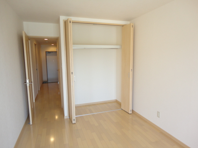 ルネス荒木五番館【キャッシュバック対象物件】の内装