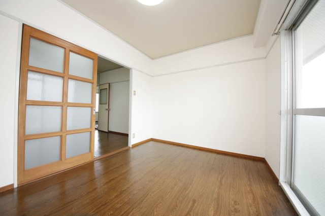 クインハイツの居間・リビング