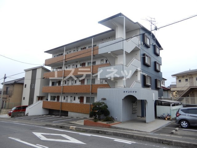 クインハイツの外観