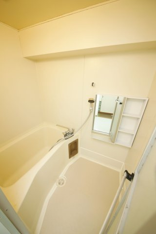 クインハイツの浴室