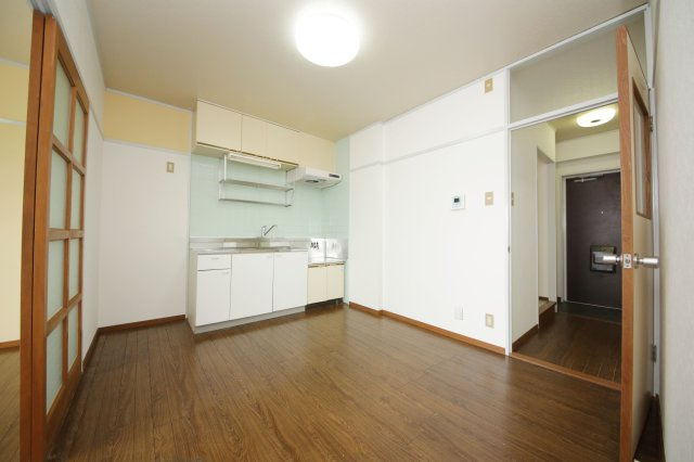 クインハイツの居間・リビング