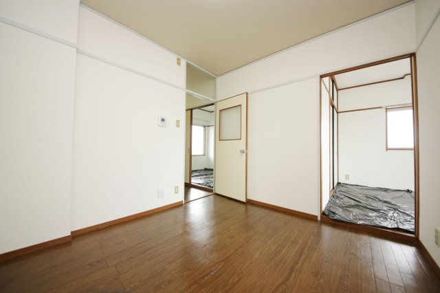 クインハイツの居間・リビング