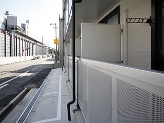 【バルコニー】 | レオパレスパフ