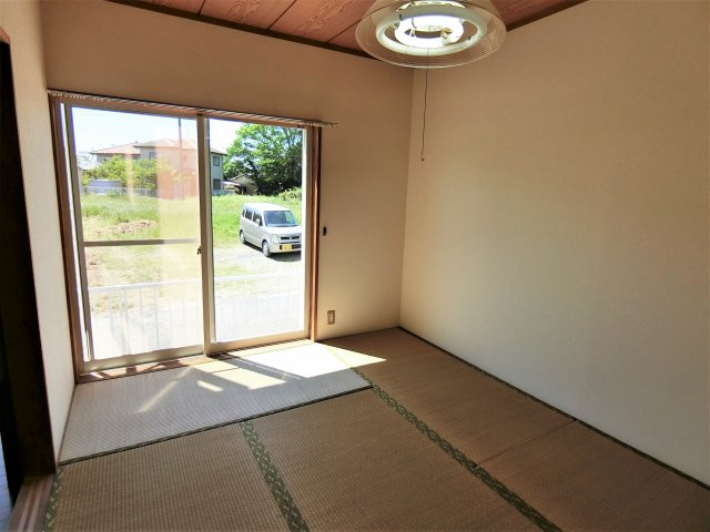 斉藤ハイツの和室