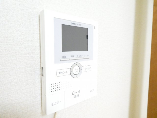 セルアーモ春日部のセキュリティ|相手の顔を確認して対応できます