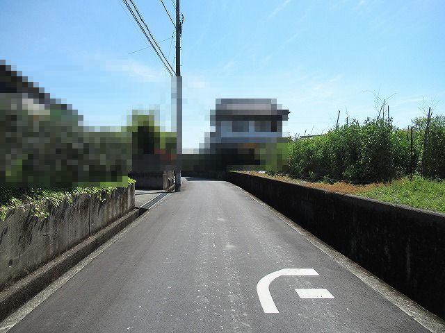 土佐市蓮池の前面道路含む現地写真|前面道路含む現地写真です