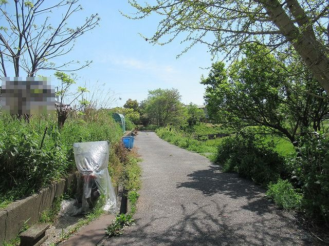 土佐市蓮池の前面道路含む現地写真