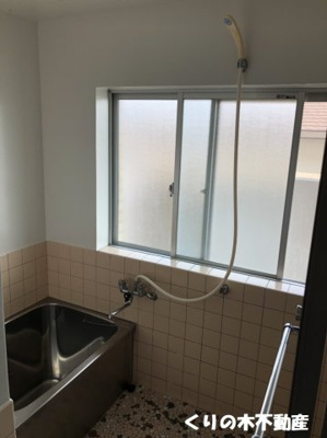 【浴室】 | 佐々木マンション | コンパクトで使いやすいお風呂です