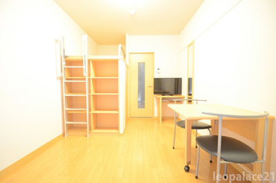 【居間・リビング】 | レオパレスエーデル菱屋西