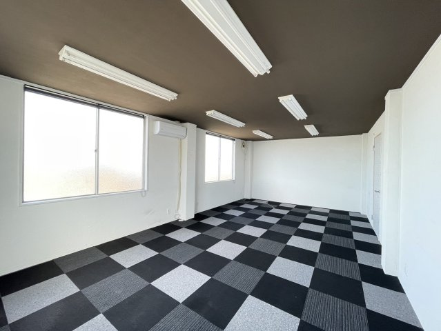 春日ビルⅡの内装