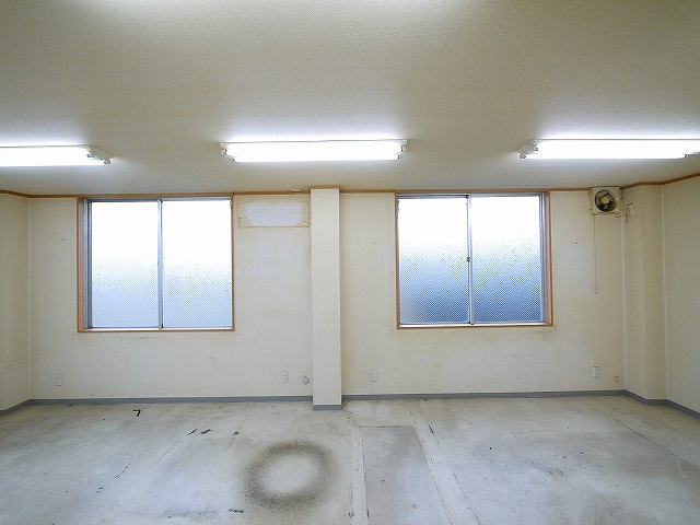 春日ビルⅡの内装