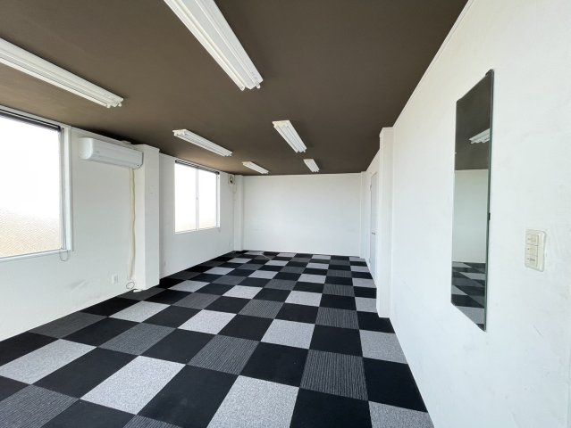 春日ビルⅡの内装