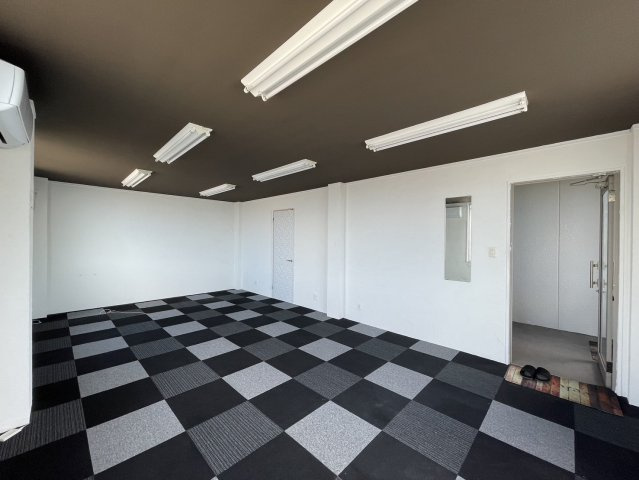 春日ビルⅡの内装