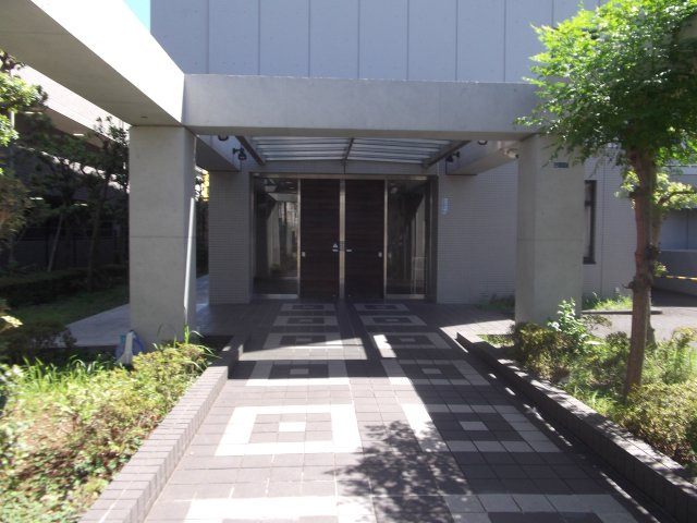 コスモハイム元住吉のエントランス