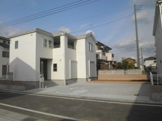 【駐車場】 | 駐車場があるので、車を買う予定の方も安心です