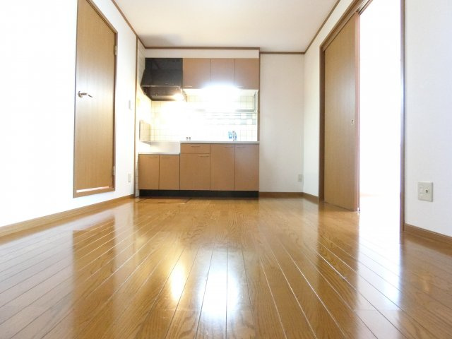 コスモスＢの居間・リビング