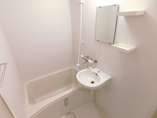 ビコーハイツの浴室