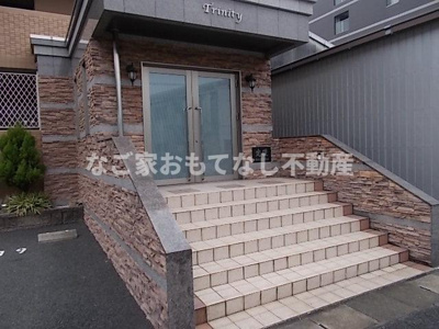【エントランス】 | トリニティ