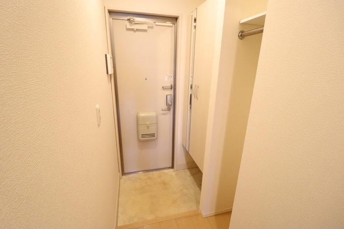 ステアヒルズⅡの玄関