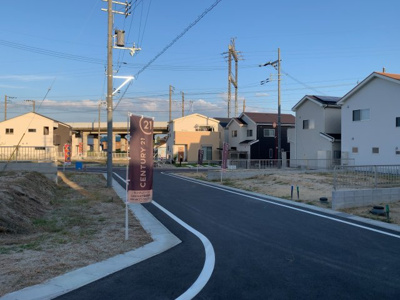 【前面道路含む現地写真】 | 大津市唐崎4丁目9　新築戸建