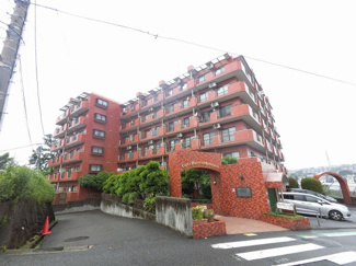 【外観】 | JR横須賀線「保土ヶ谷」駅バス9分「元町橋交番前」停歩5分。
「横浜」駅「桜木町」駅行きなどバス便が多数有り、通勤通学や休日のお出掛けにも便利です。