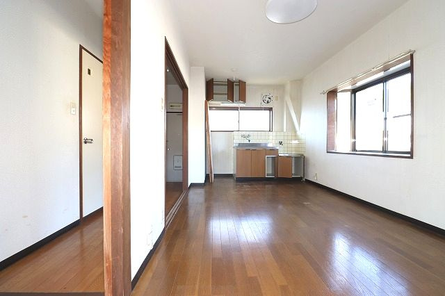 イーストハイツの居間・リビング|居間です