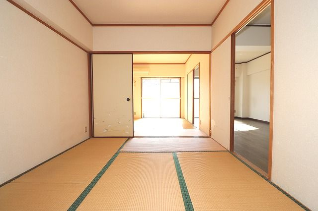 レジデンス・ニチューの和室|ゆったりとくつろげる和室です