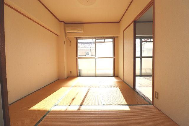 レジデンス・ニチューの和室|い草の香りが落ち着く素敵な和室です