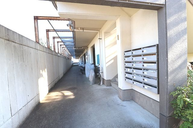 レジデンス・ニチューのエントランス|建物の内部です