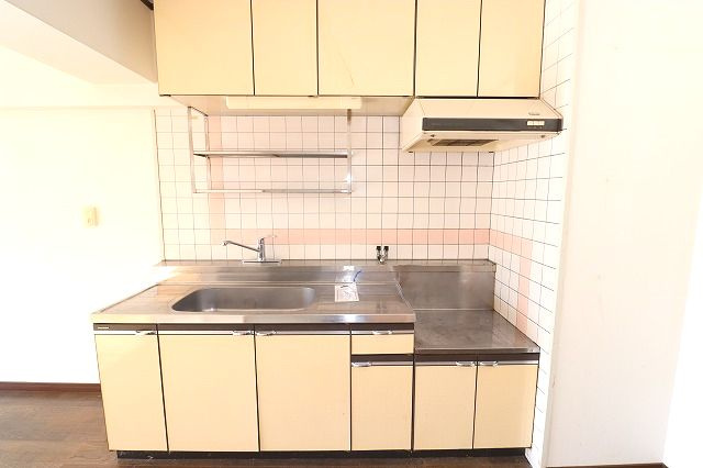 レジデンス・ニチューのキッチン|お料理しやすいキッチンです