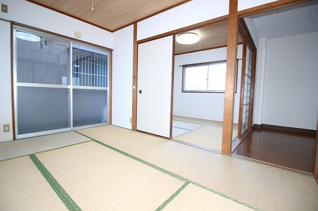 ハイツヤマダの和室|和室があれば、来客や子供用のスペースとして活躍します