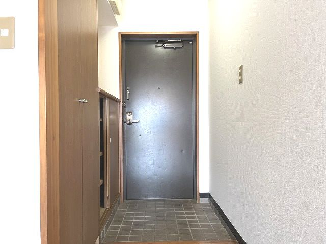 カーサM1の玄関|きれいな玄関です