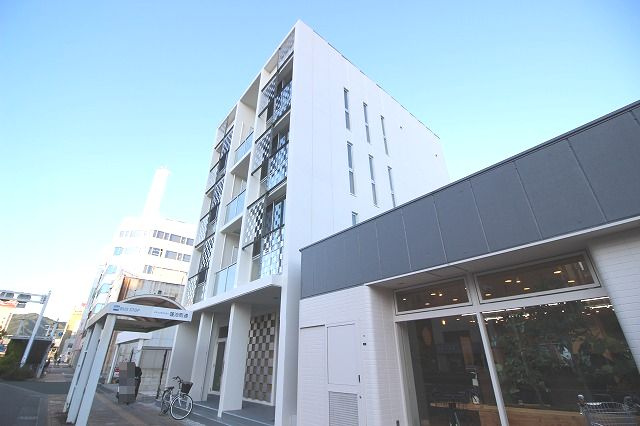 土佐ビルの外観|外はこのようになっています