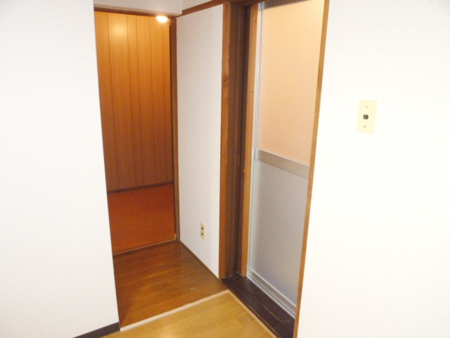 前田コーポの収納|納戸入口