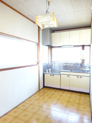 前川アパートのキッチン