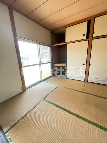 前川アパートの和室