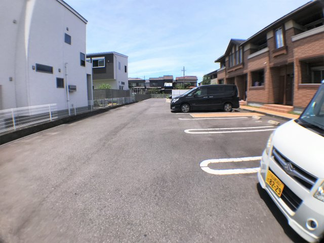 ミルキーウェイ．の駐車場