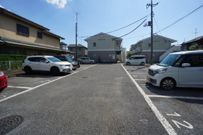 【駐車場】 | シャルマンハイツ３