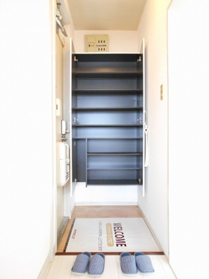 【玄関】 | シャルム椿・